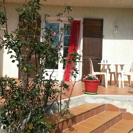 House Angeli Semesterbostad *