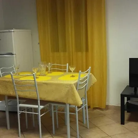 House Angeli Semesterbostad *