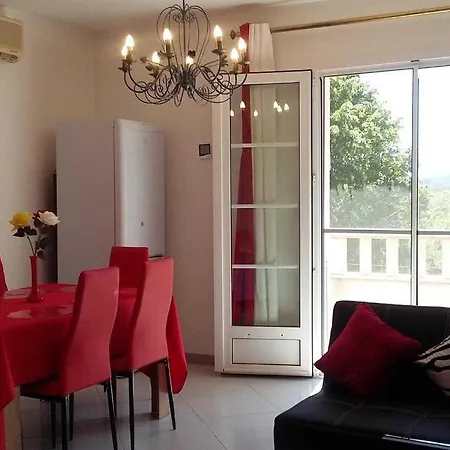 Semesterbostad House Angeli *