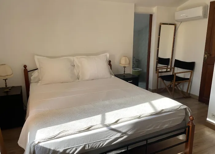 بيت للعطل House Angeli